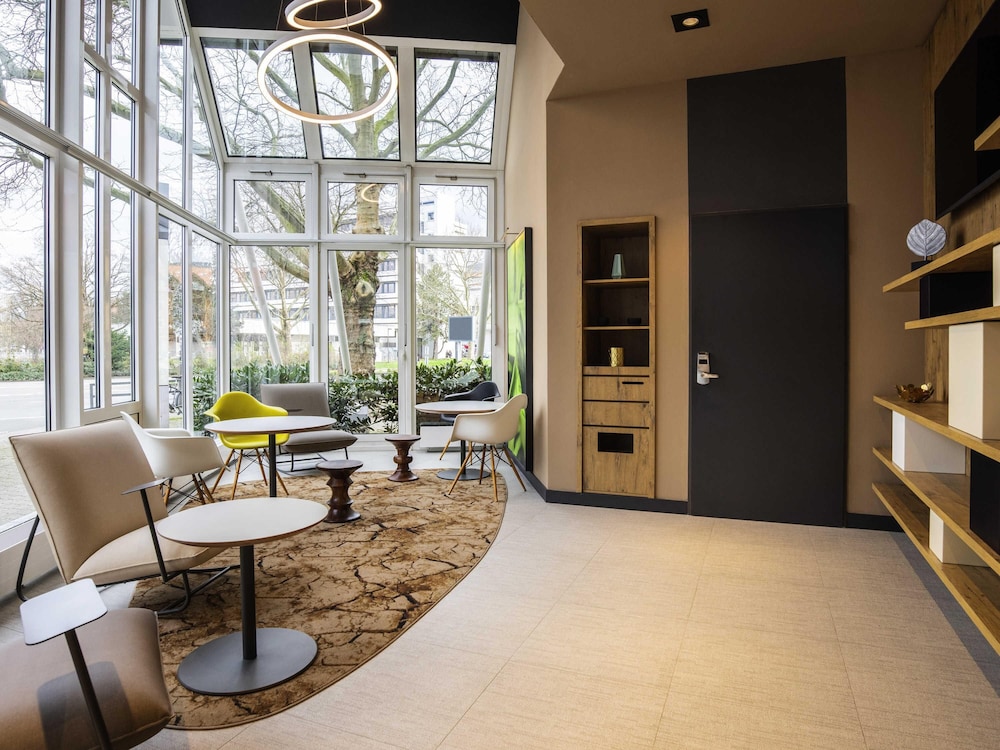 Ibis Heidelberg Hauptbahnhof 46/73