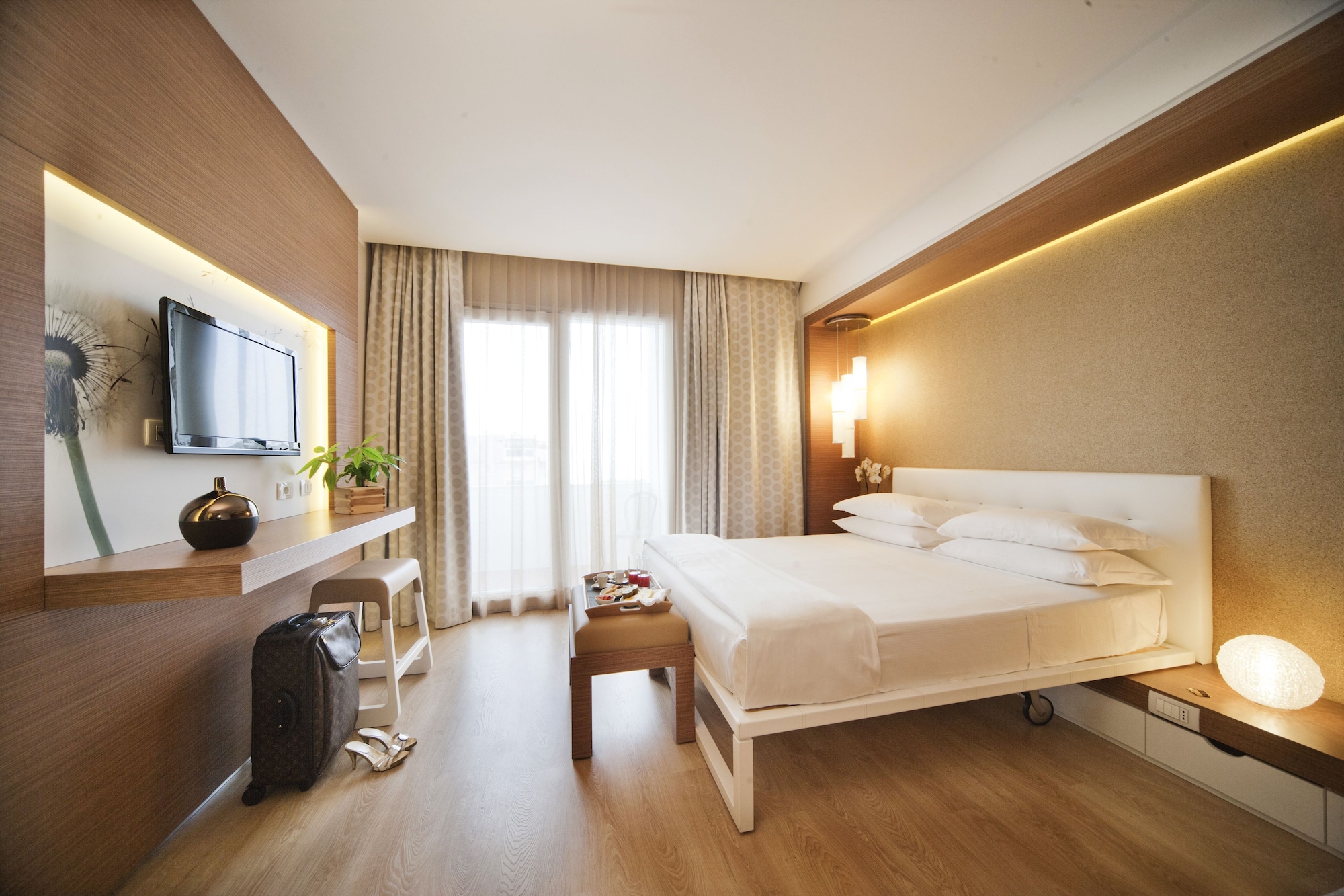COMFORT, DOUBLE BED, BALCONY