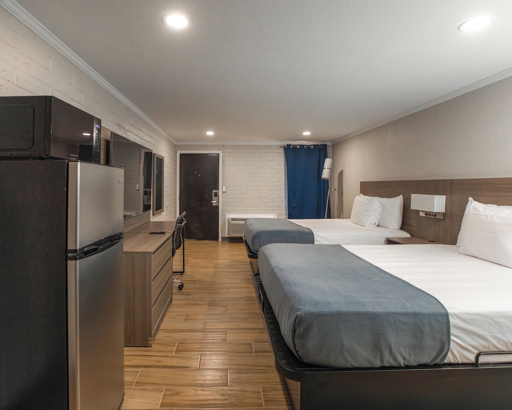Motel6 Springfield, MO - North 20/56