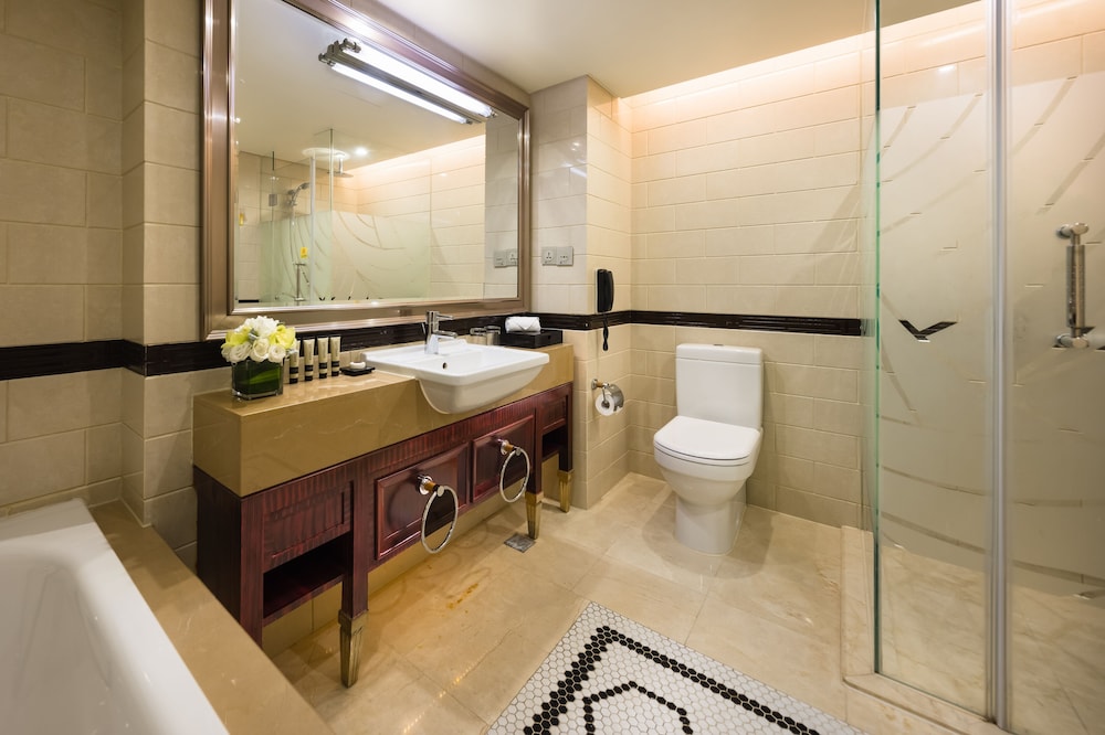 Paramount Gallery Hotel Shanghai 48/50