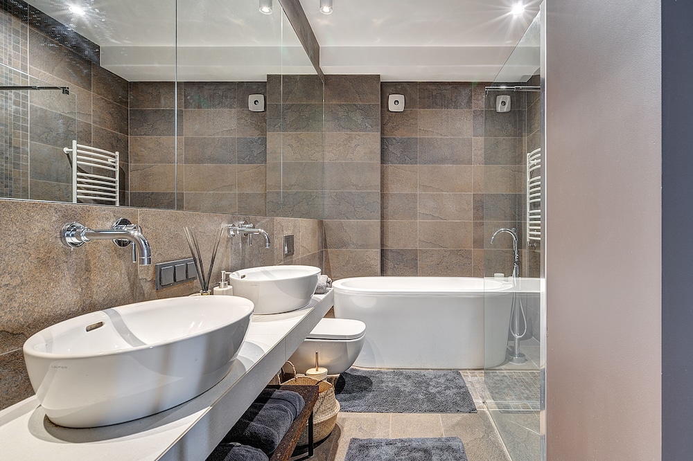 Vilnius Apartments & Suites Gedimino Ave 30/34