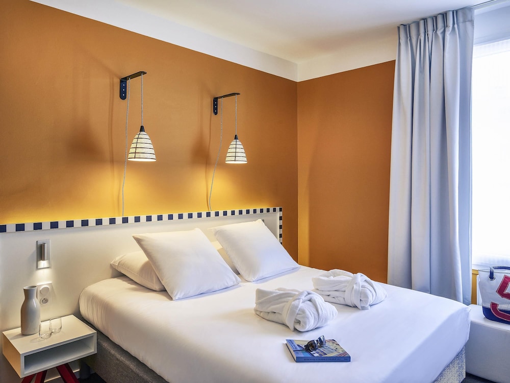 Hotel Mercure Brest Centre Les Voyageurs 17/72