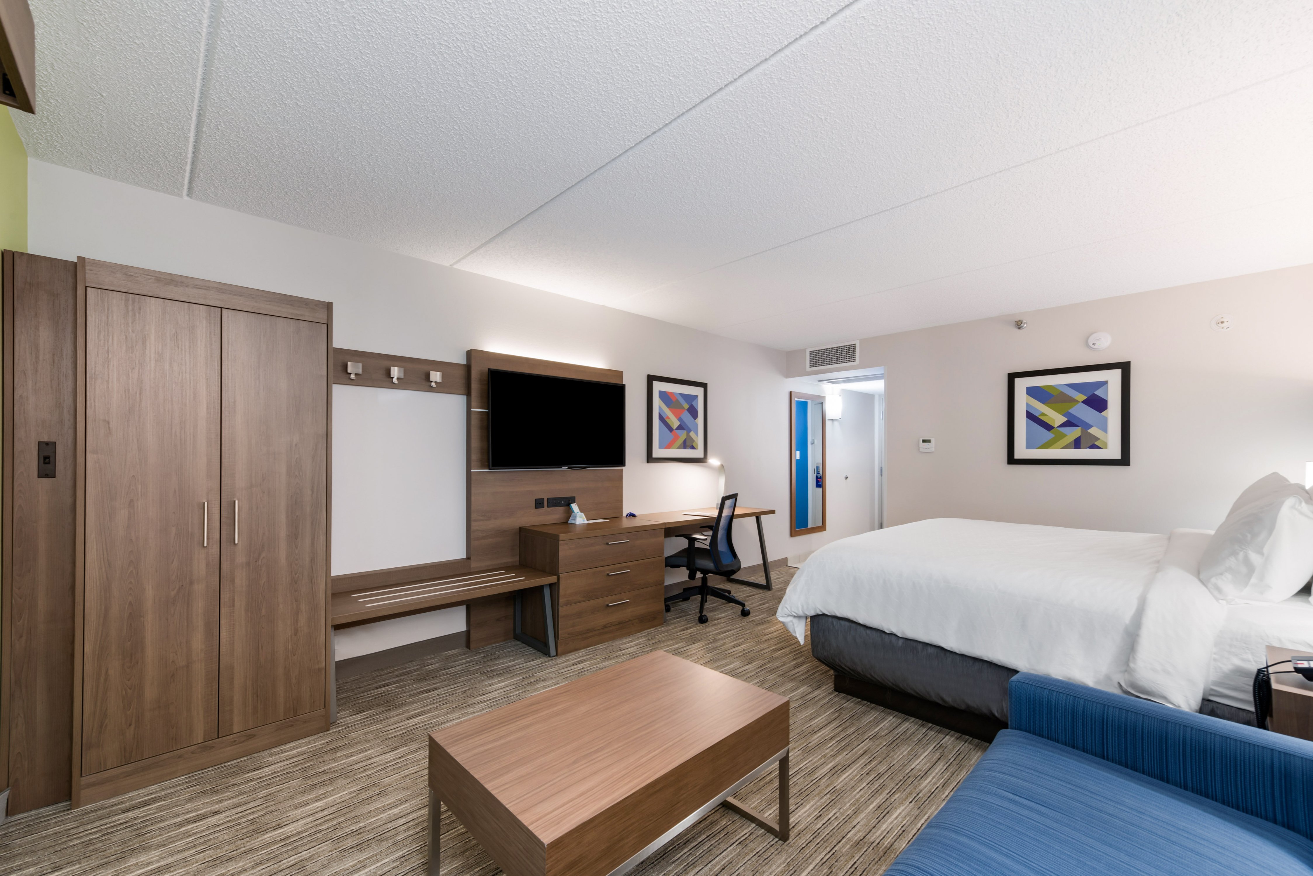 Studio, Suite, King Bed, Sofa