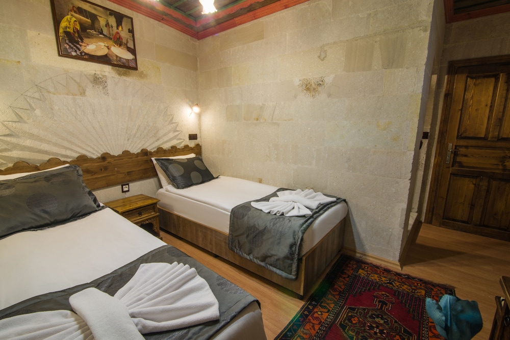 HISTORICAL GOREME HOUSE 14/65