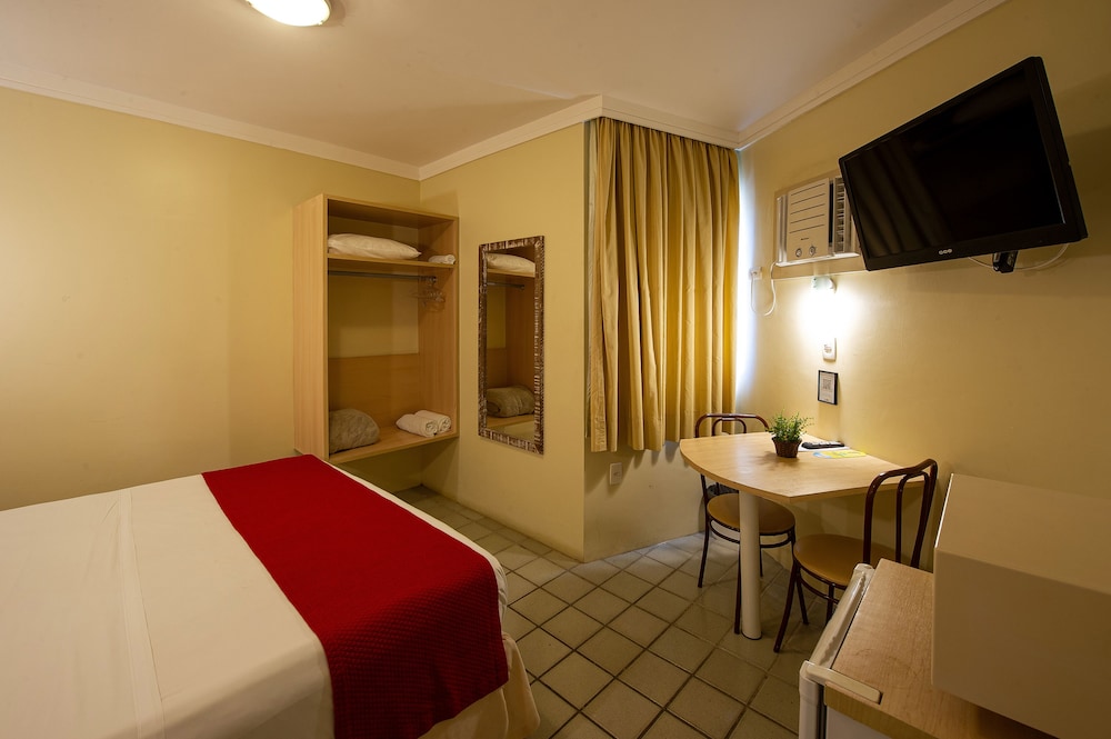 Hotel Costeiro 27/64