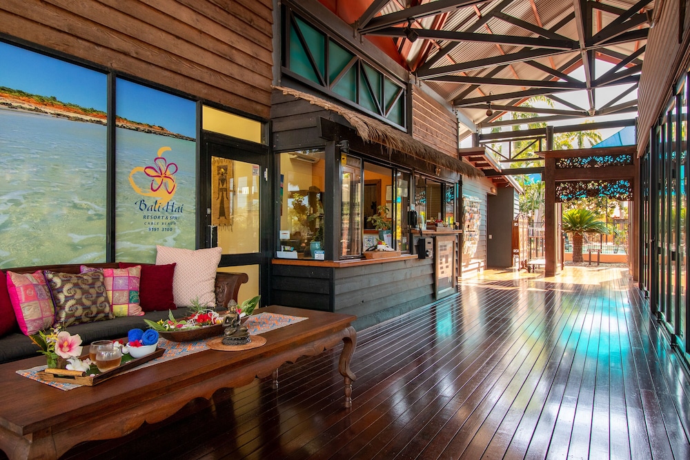 Bali Hai Resort 67/78