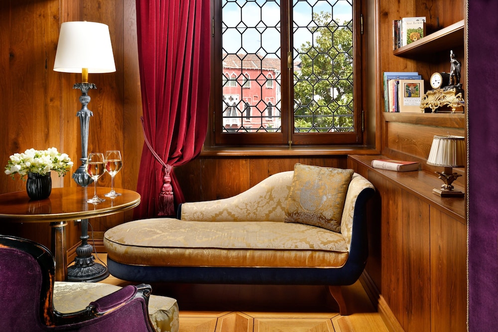 The Palazzo Venart Luxury Hotel photo4