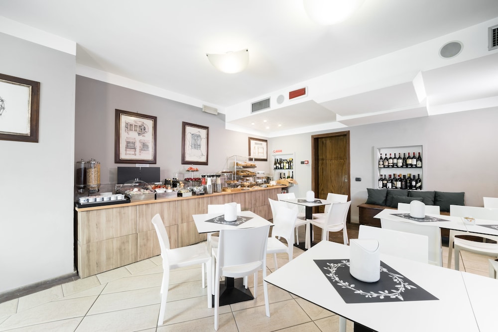 Hotel Bernardino 44/62