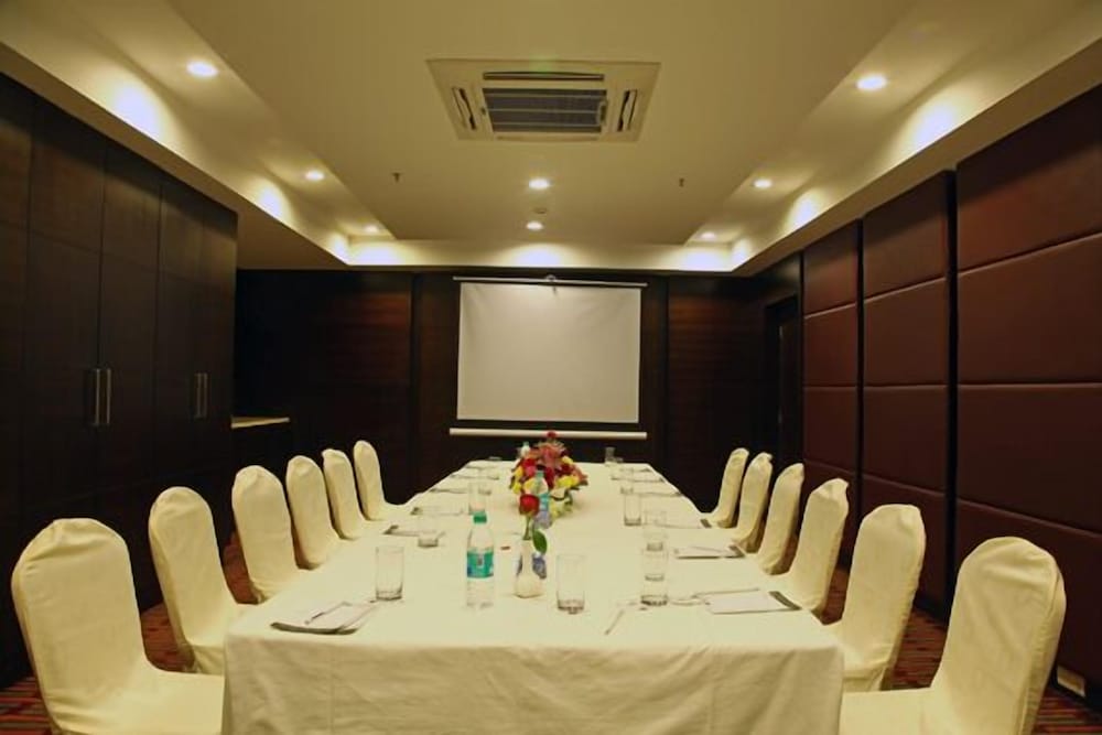 Minerva Grand - Kondapur 20/24