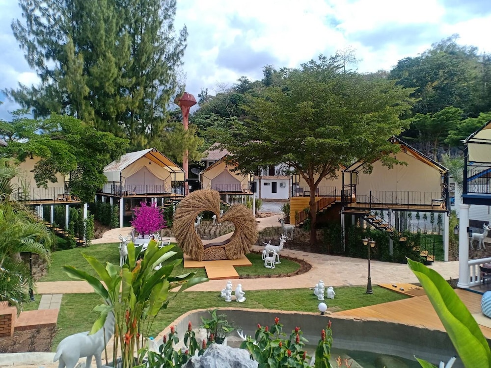 Mont Blanc Base Camp Khao Yai 52/58