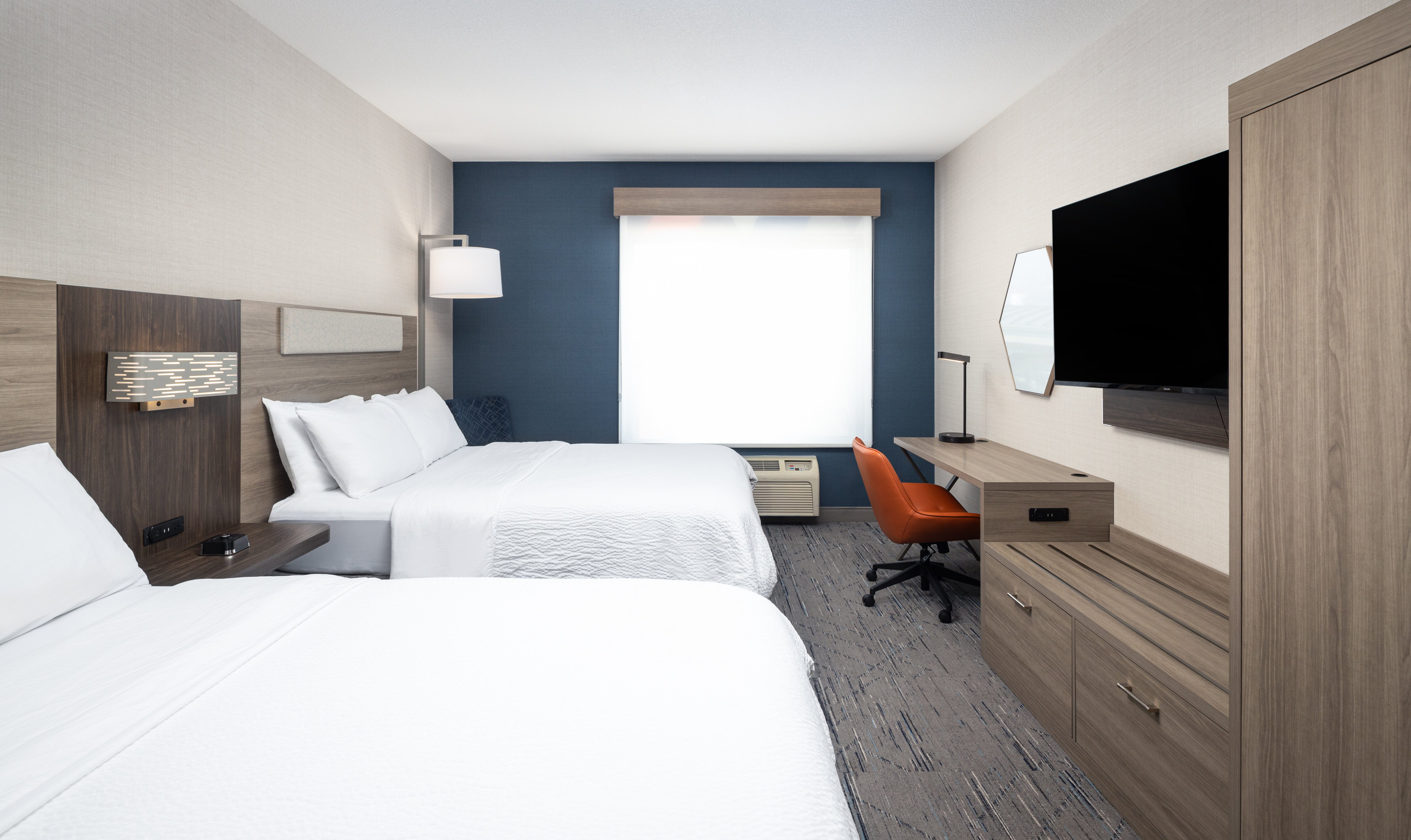 Holiday Inn Express & Suites Nampa - Idaho Center 23/78