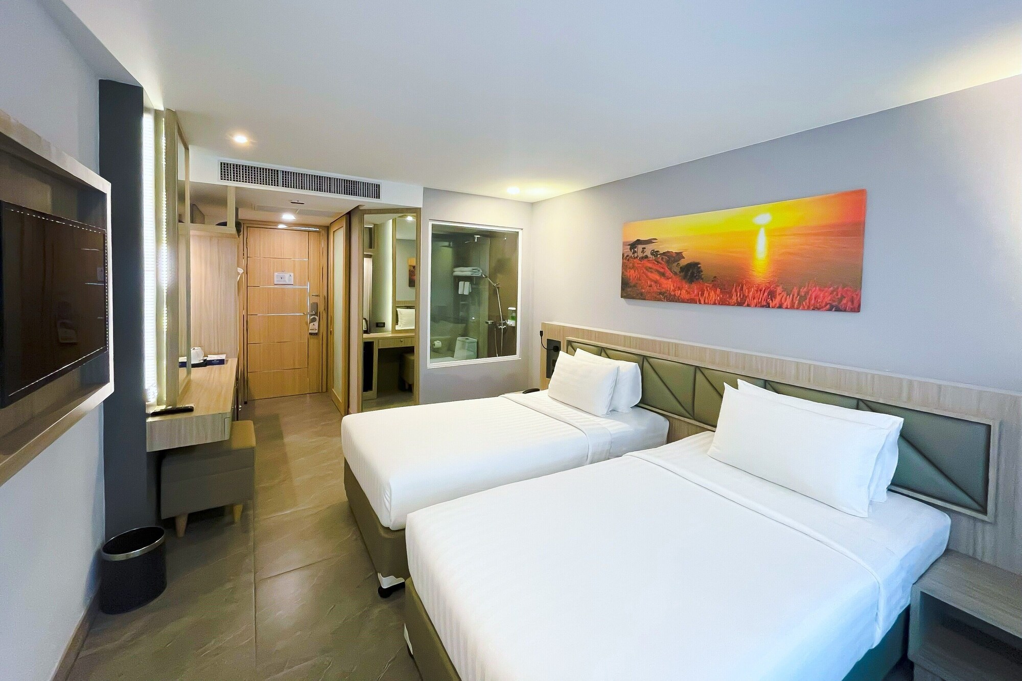 غرفة بريميوم سوبيريور بسريرين منفصلين، Clarian Hotel Beach Patong 8/10