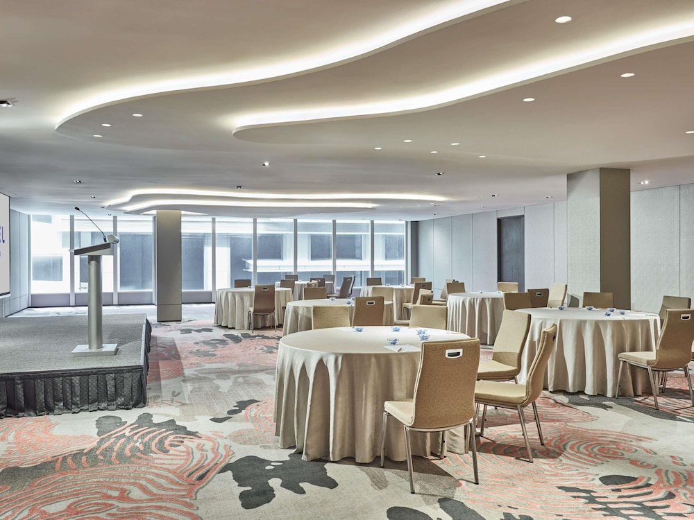 Novotel Singapore on Kitchener 57/61