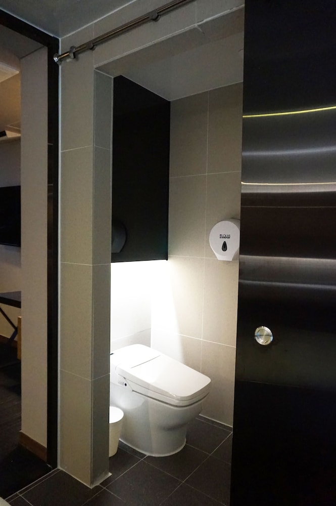 Louis Boutique Hotel 36/44