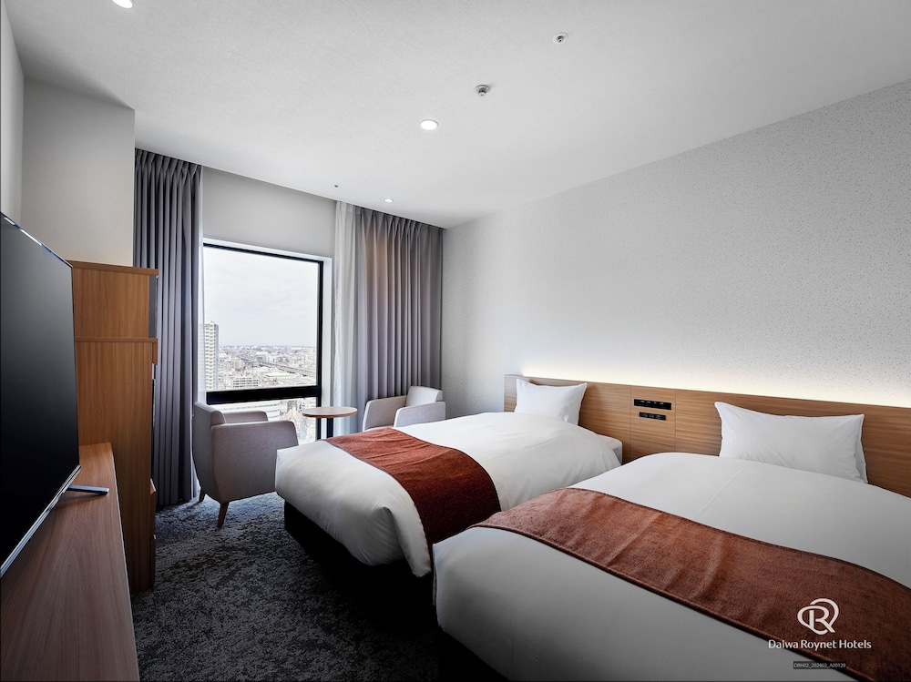 Standard, Twin Beds
