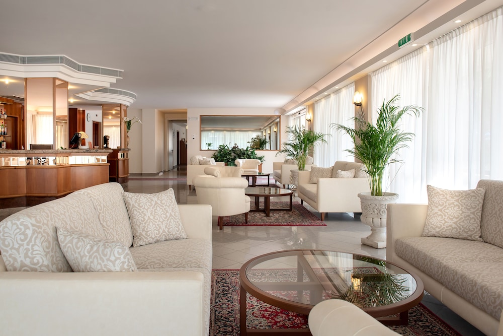Hotel Tiffany 25/43