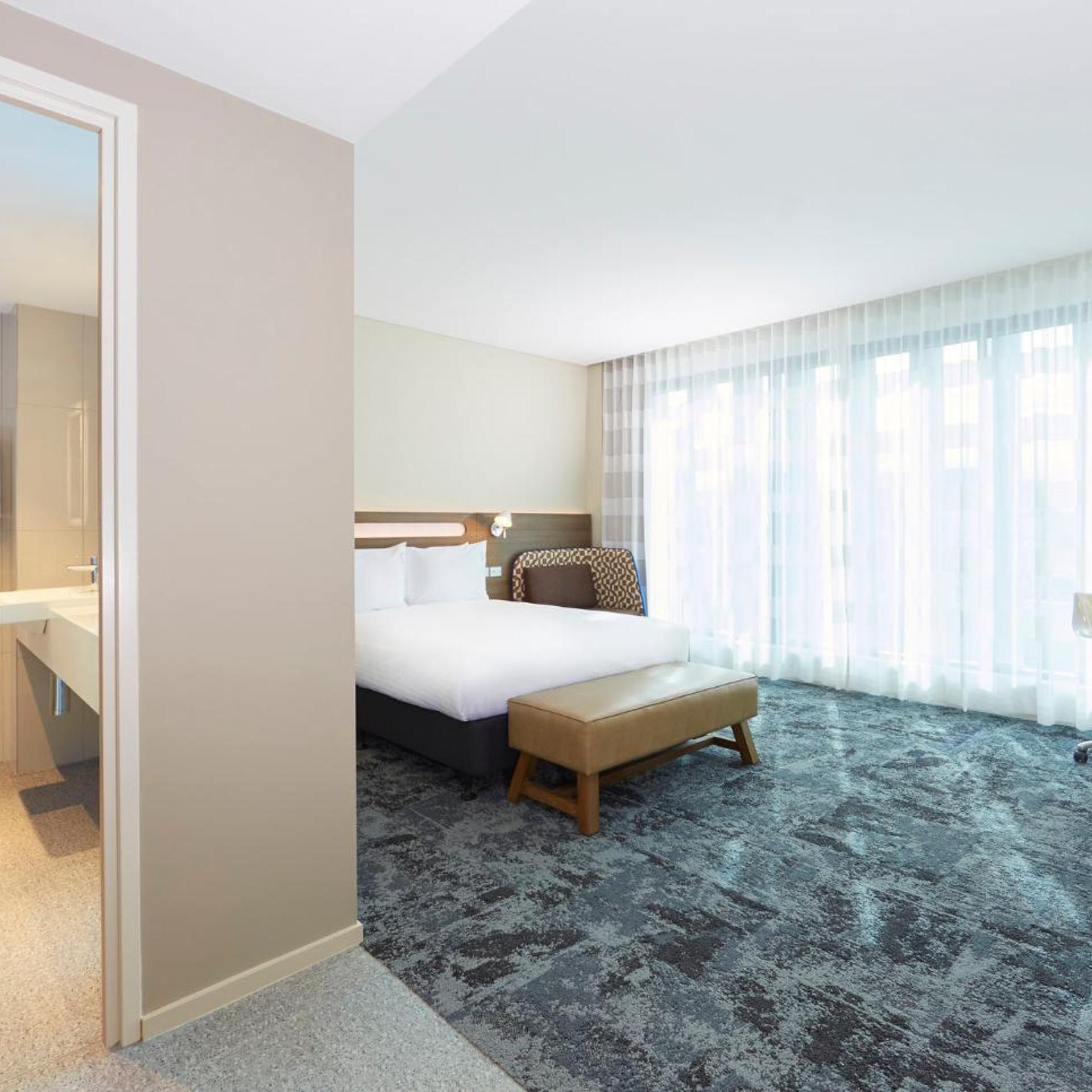 Standard, King Bed, Queen Bed, Extra Floor Space