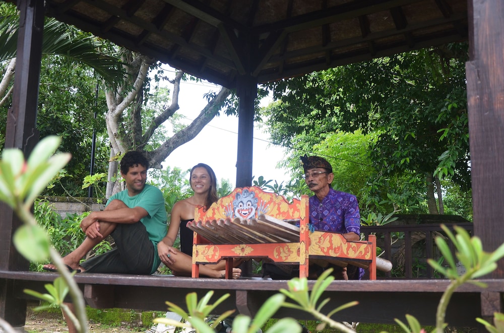 Medori Putih Homestay 51/71