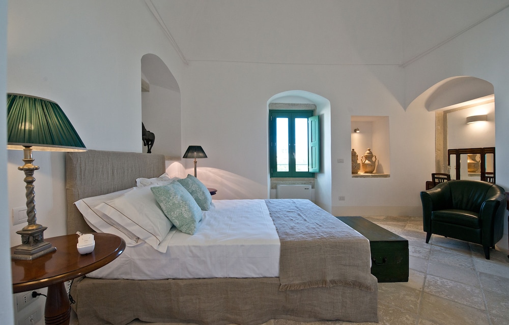 Palazzo Ducale Venturi Luxury Relais 26/72