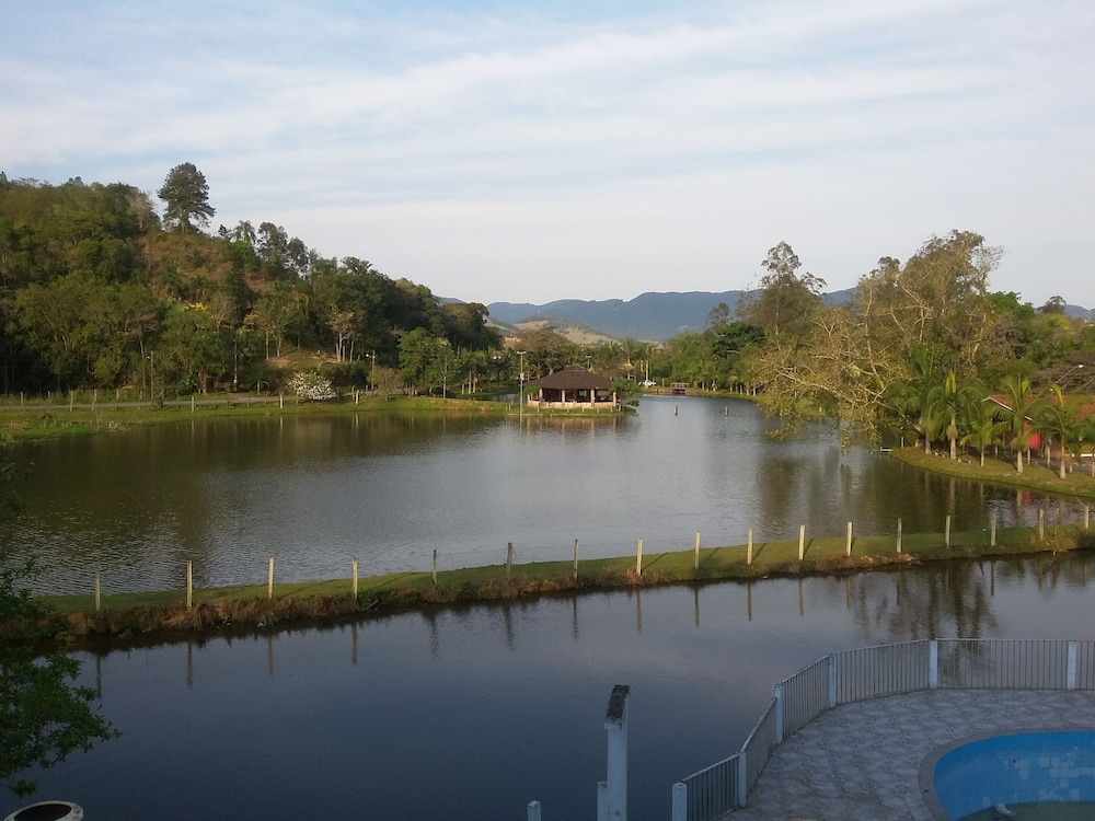 Hotel Termas do Lago 43/49