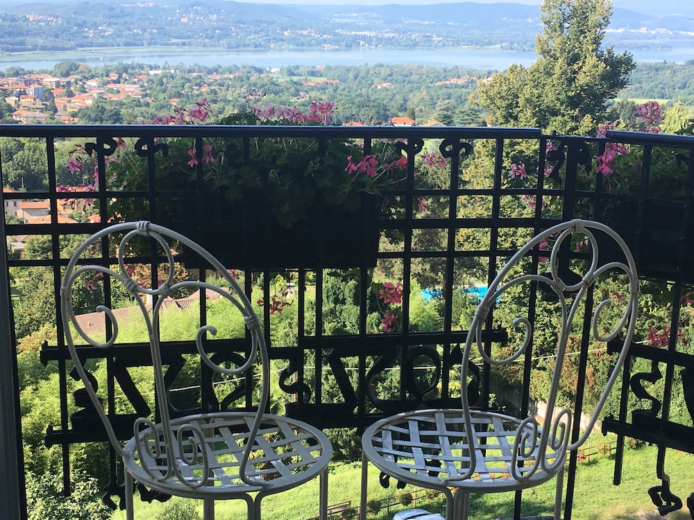 Palace Grand Hotel Varese 41/50