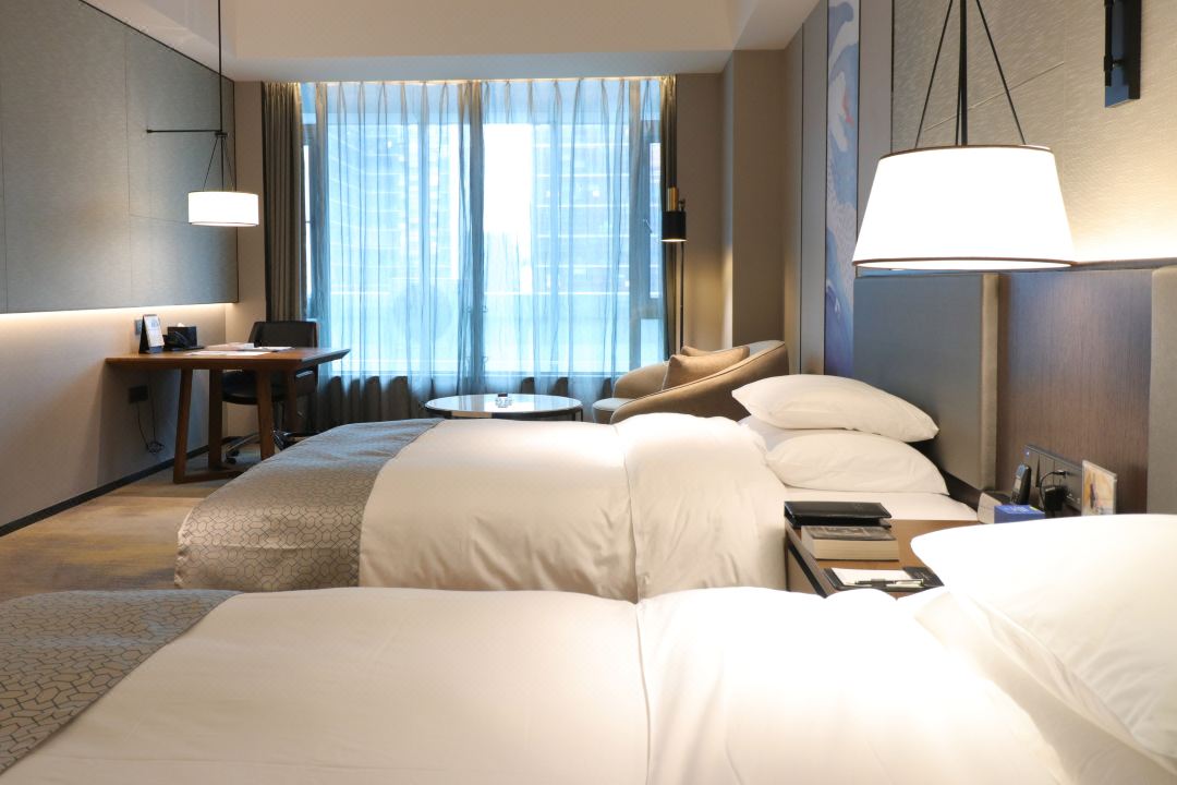 Howard Johnson by Wyndham Downtown Hotel Chongqing 24/50