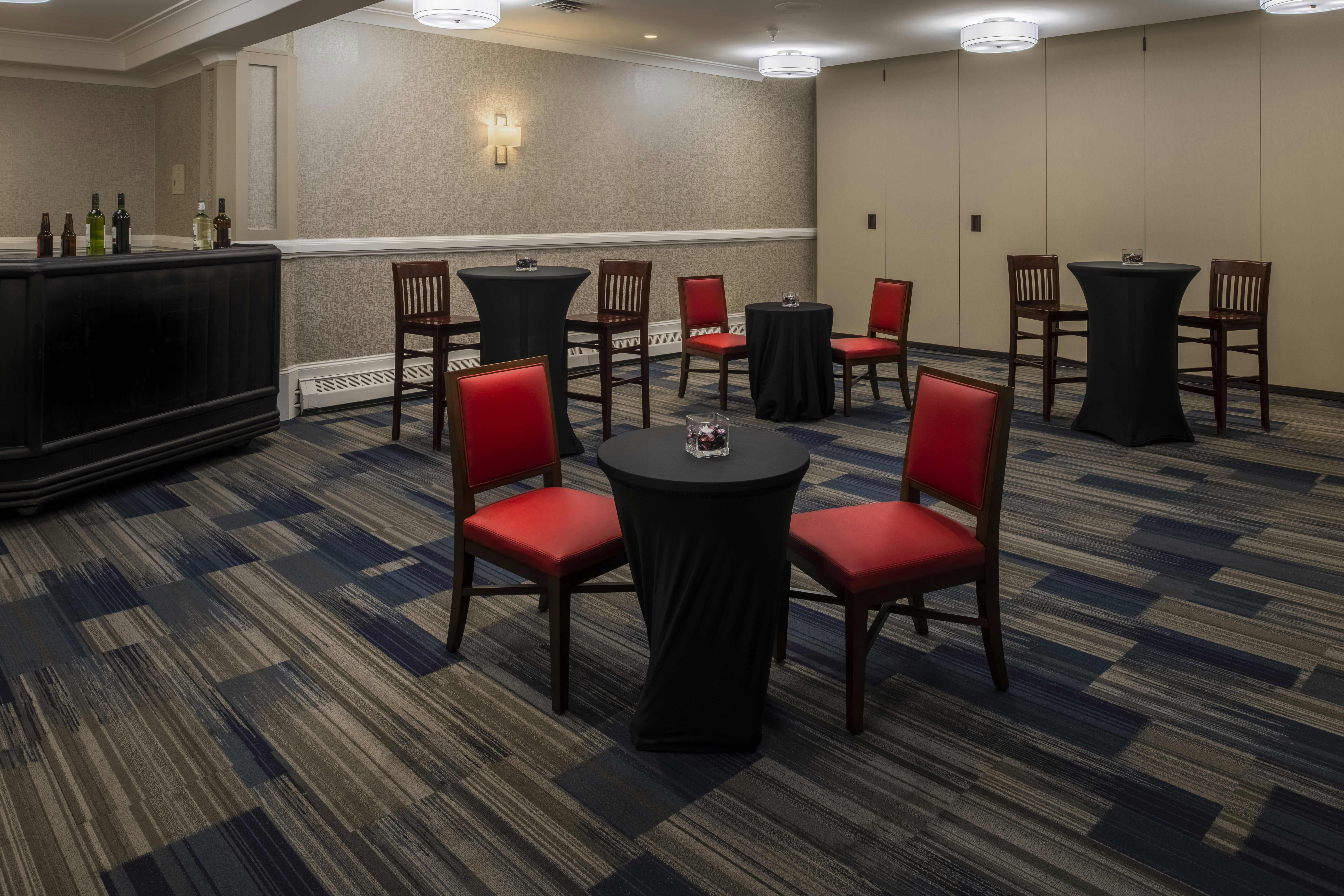Holiday Inn Express And Suites Halifax Bedford 49/64