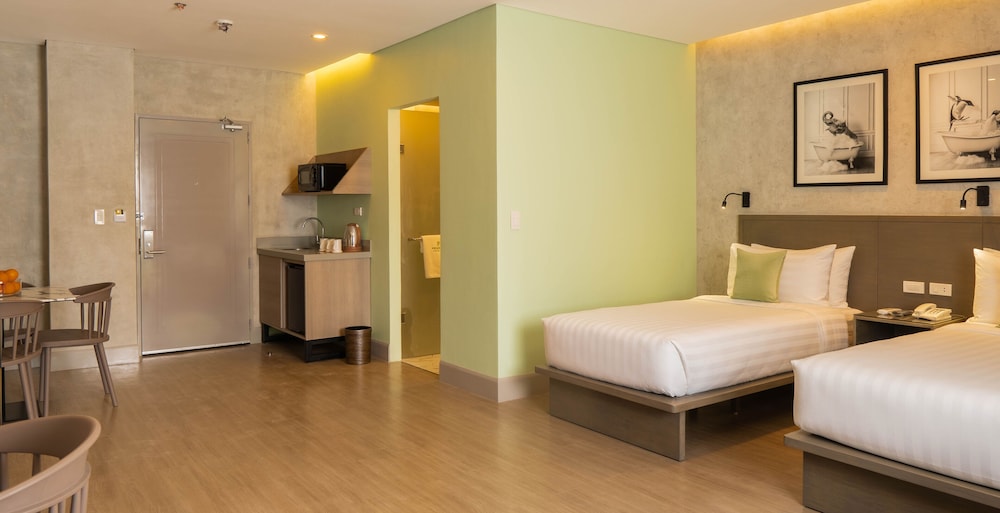 Primeway Suites Cebu 23/45
