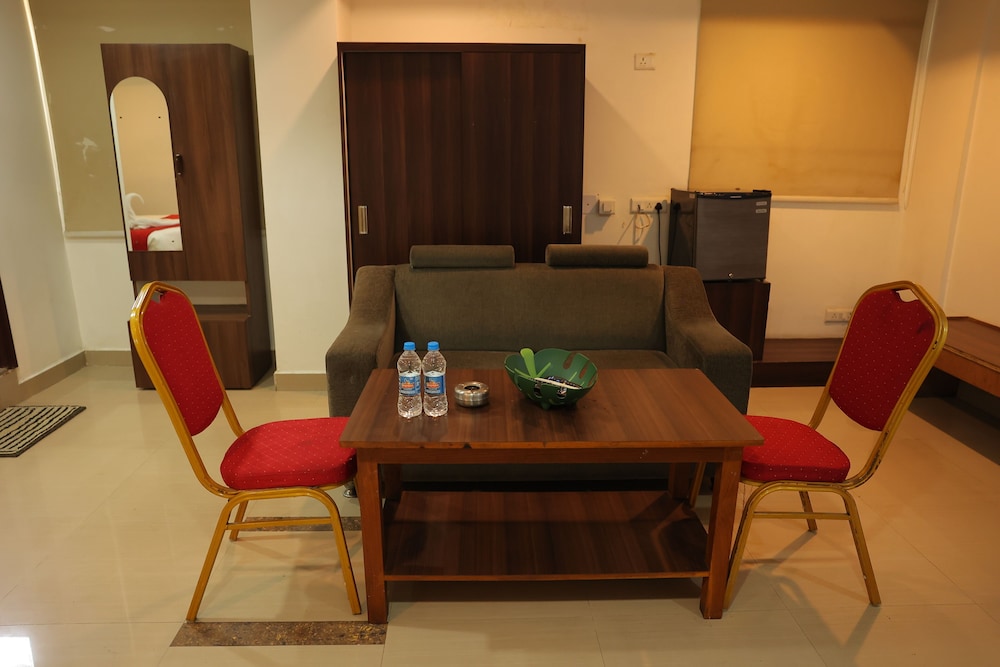 Hotel Mango Leaves 23/26