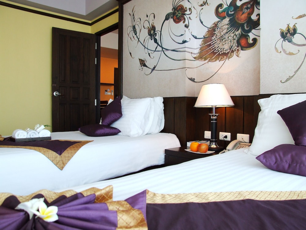 Sarita Chalet Spa 10/30