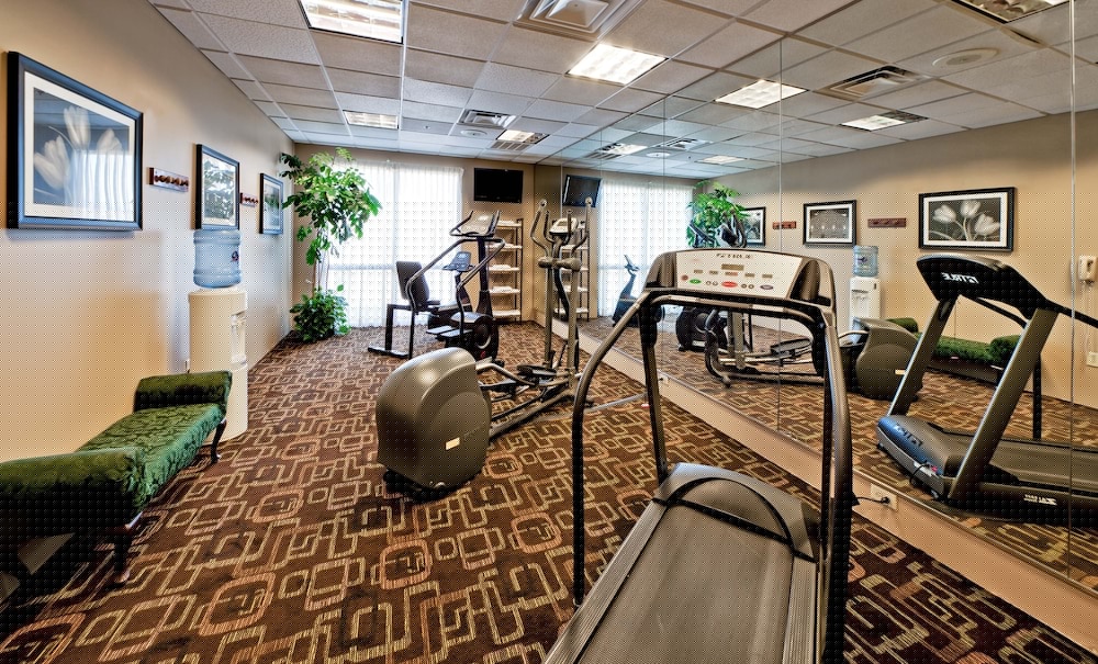 Hawthorn Suites By Wyndham Midwest City Tinker Afb 22/45