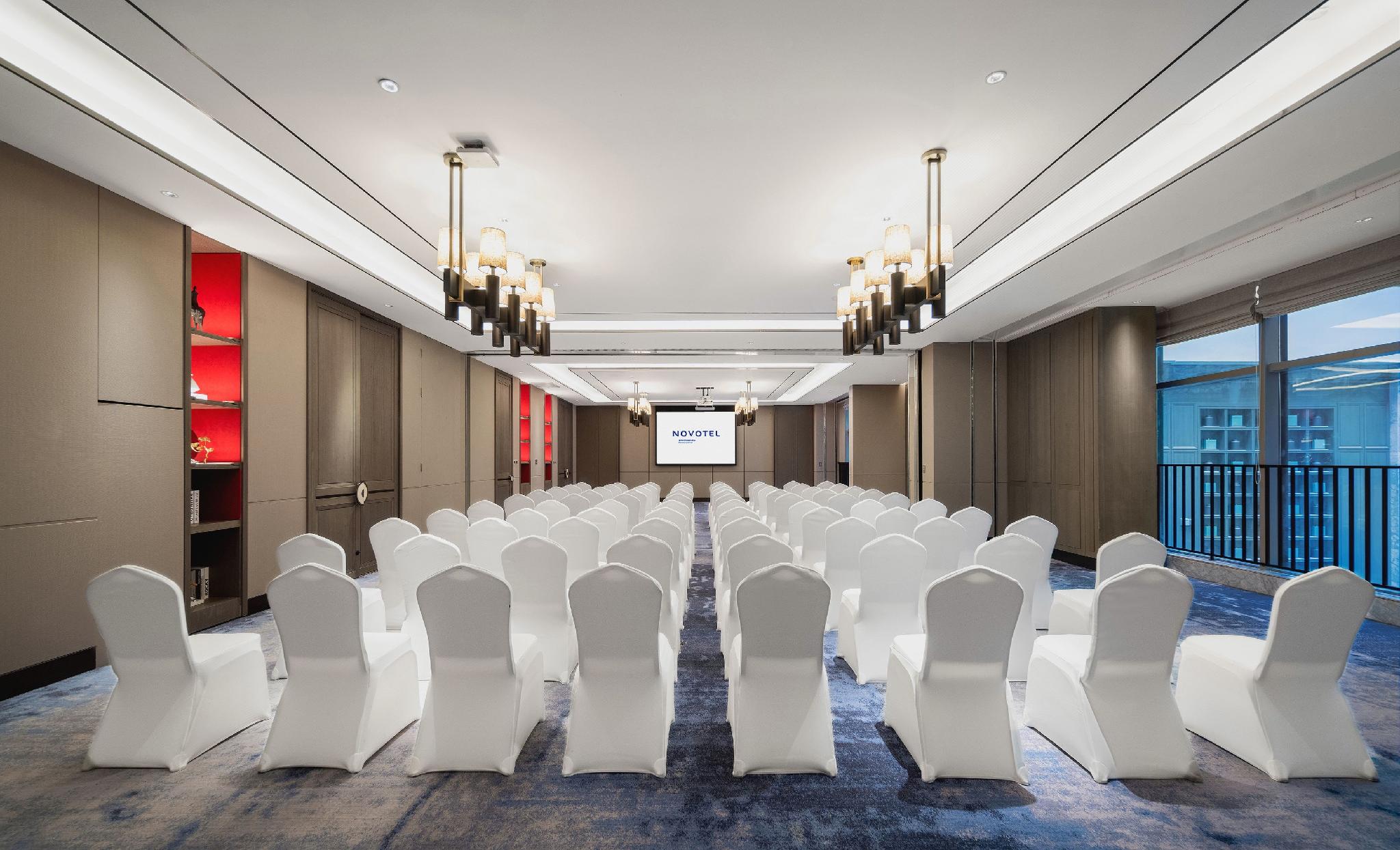 Novotel Chongqing Airport 43/46