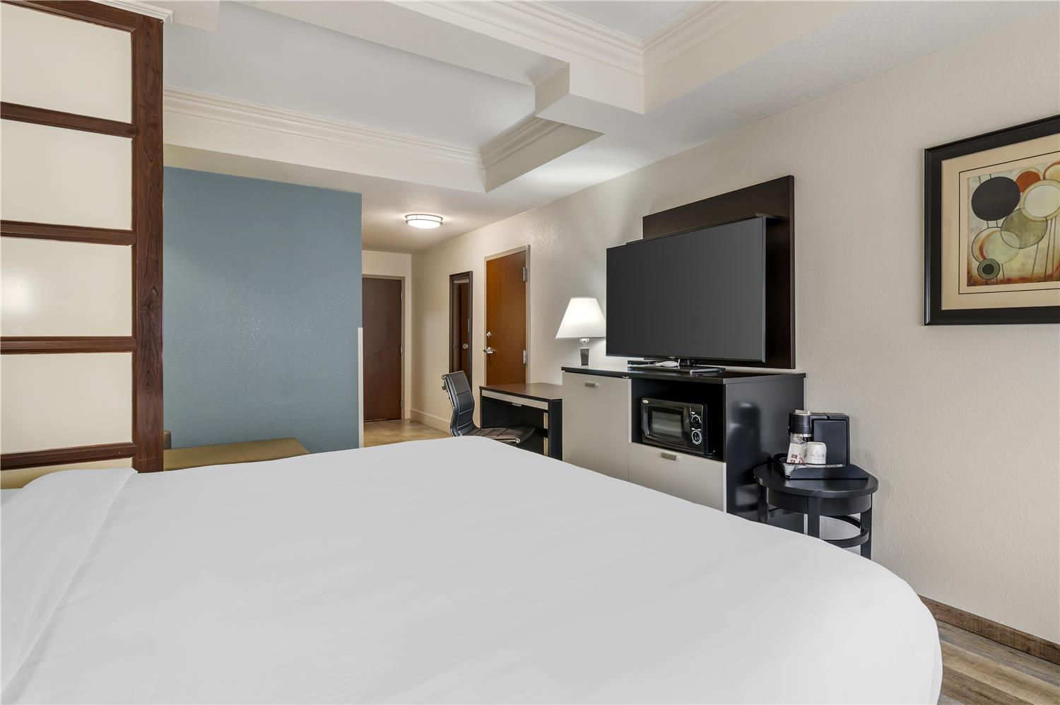Best Western Plus JFK Inn & Suites 11/49