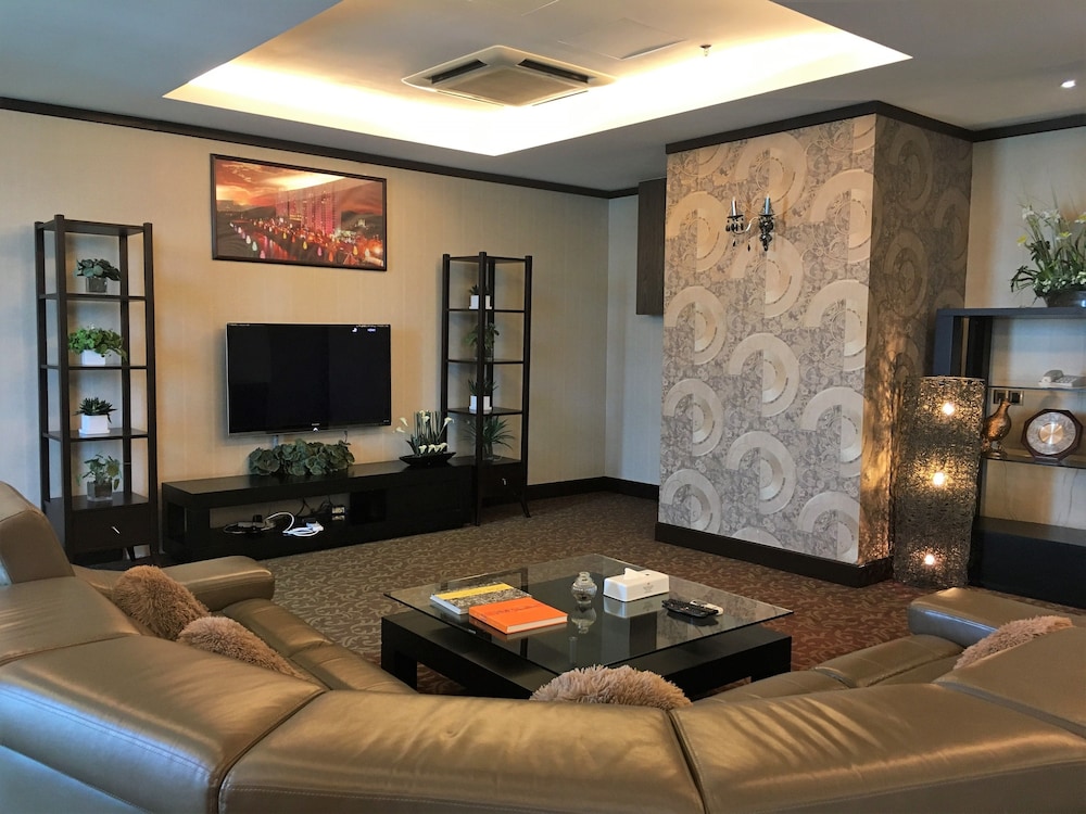 Kinta Riverfront Hotel And Suites 33/63