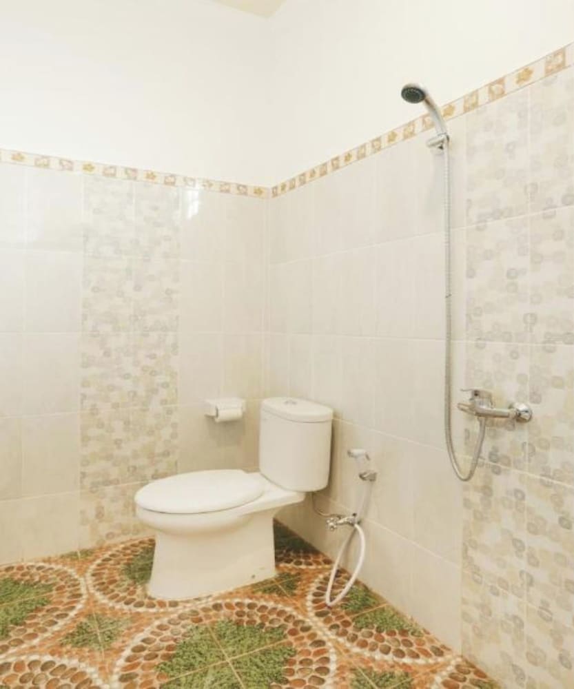 OYO 4003 Ceria Guesthouse Seminyak 38/39