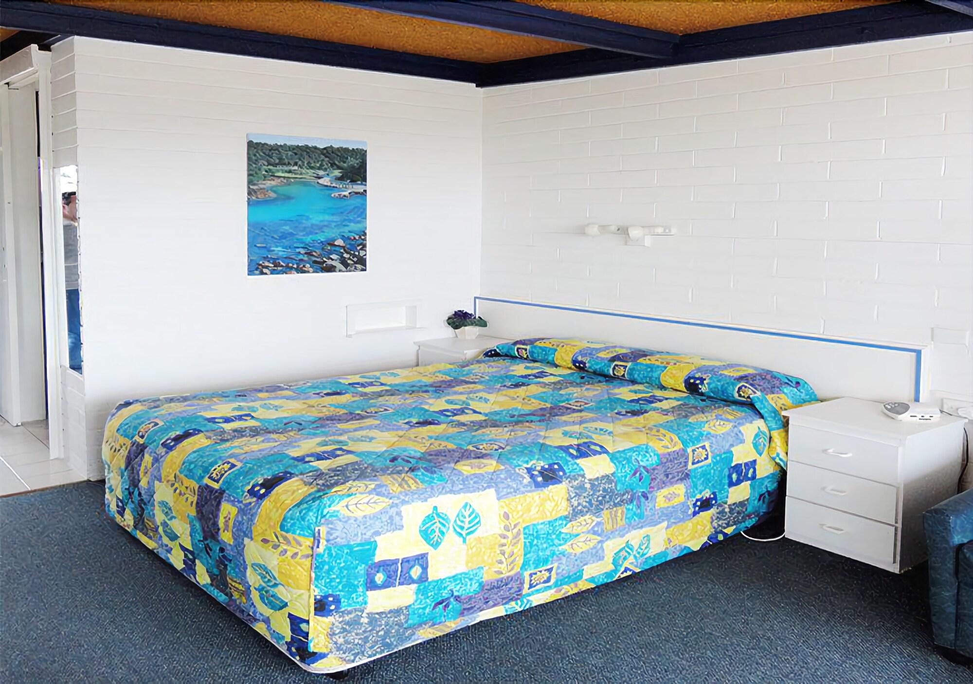 KINGFISHER MOTEL 6/30