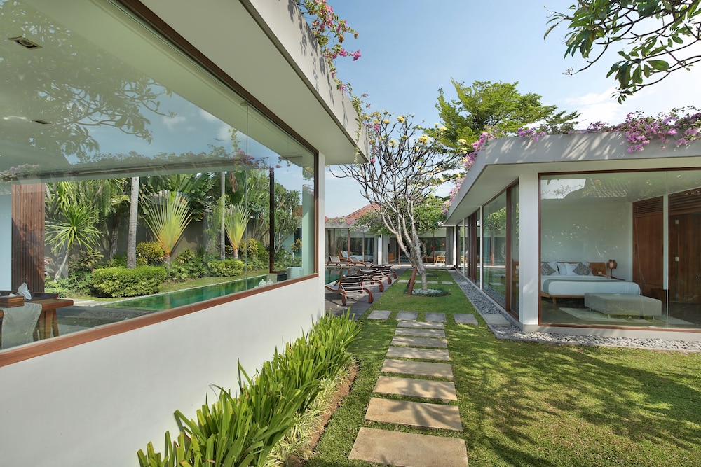 Ziva A Boutique Villa 59/67