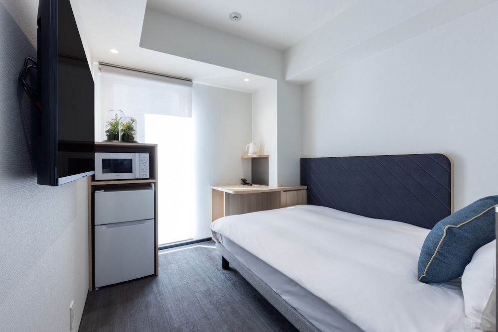 Smart, Single, Double Bed