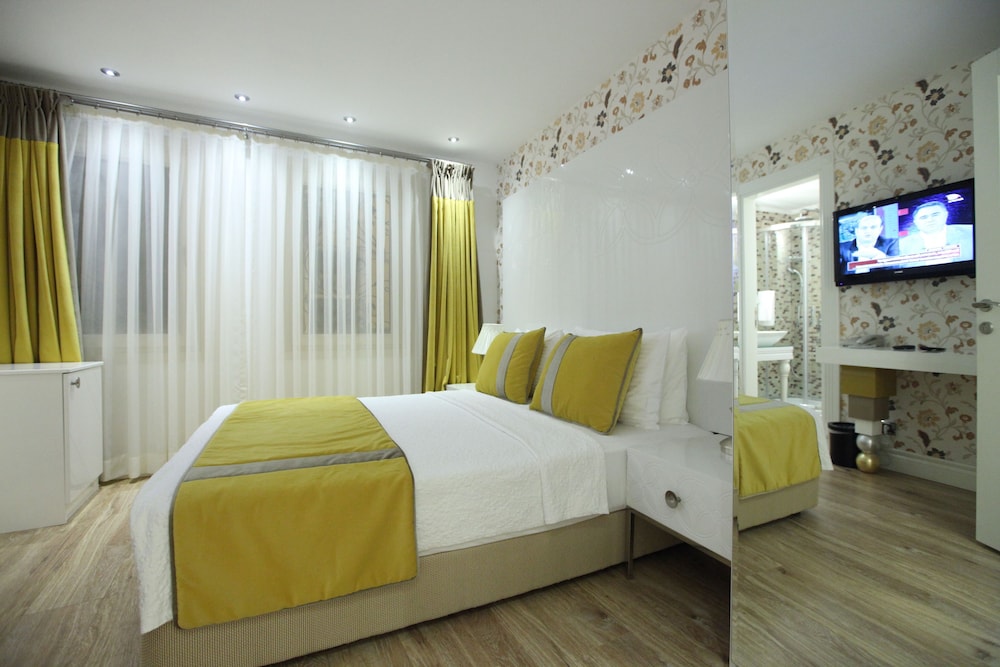 KATELYA HOTEL 17/78