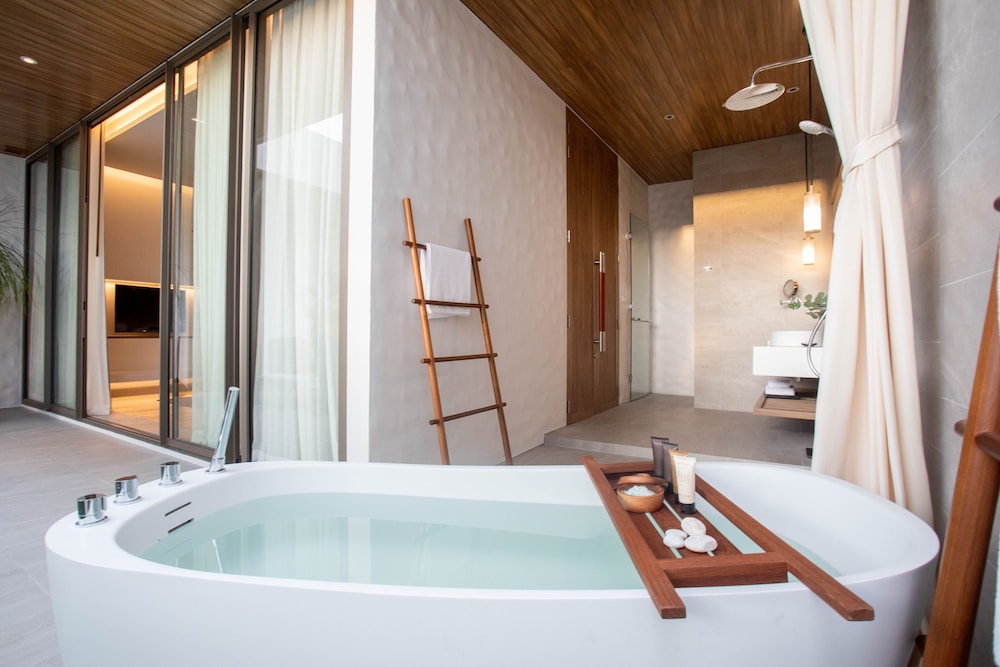 Melia Phuket Mai Khao 41/66