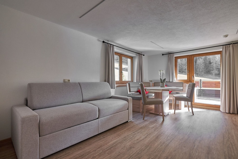 Hotel Garni Schönblick 30/50