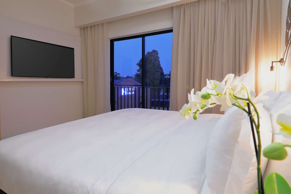 Hyatt House Sandton Johannesburg 24/60