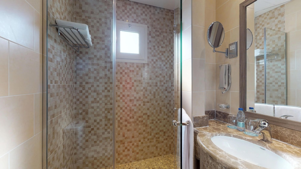 Simaisma A Murwab Resort 50/50