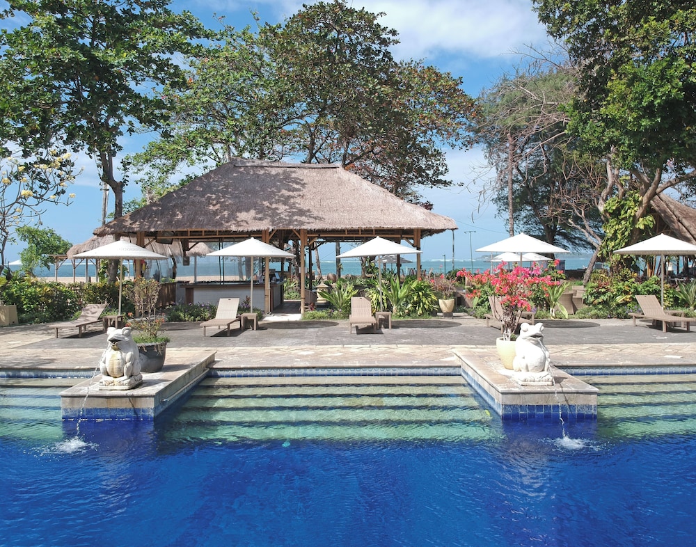 Mercure Resort Sanur 3/50