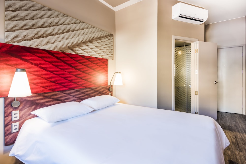 Ibis Apartado 16/67