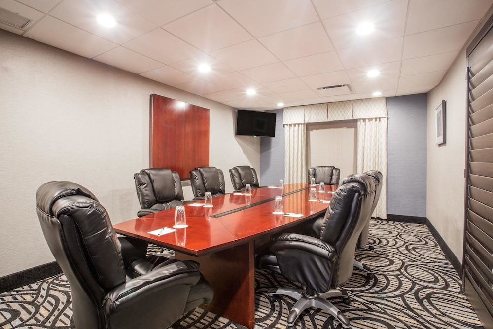 Wingate By Wyndham Convention Center Closest Universal Orlando 38/41