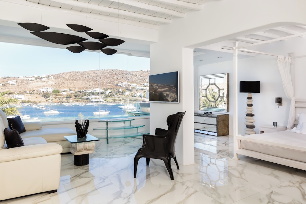 SIGNATURE, SUITE, SEA VIEW, PRIVATE POOL