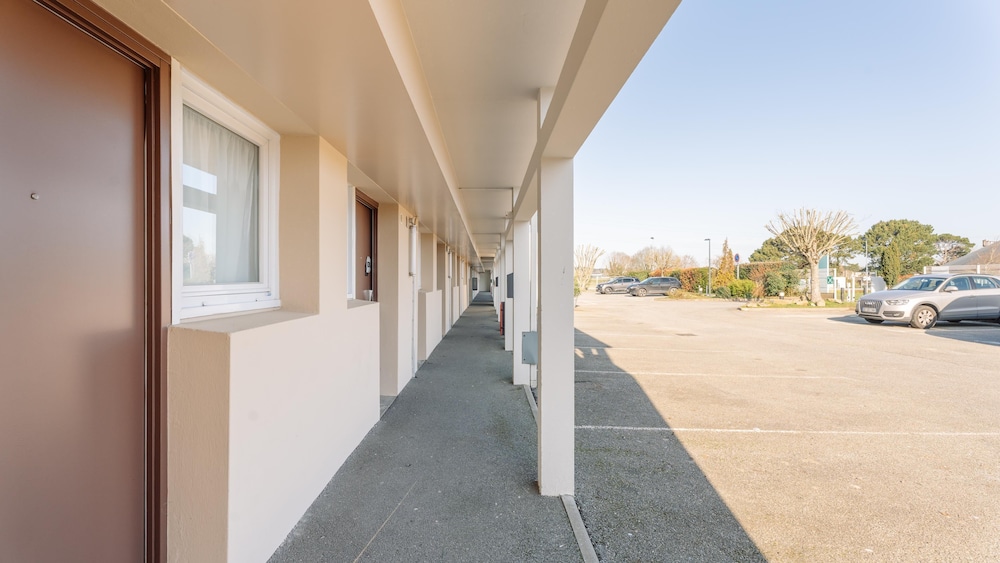 Kyriad ECO - Lorient Laneste 37/46