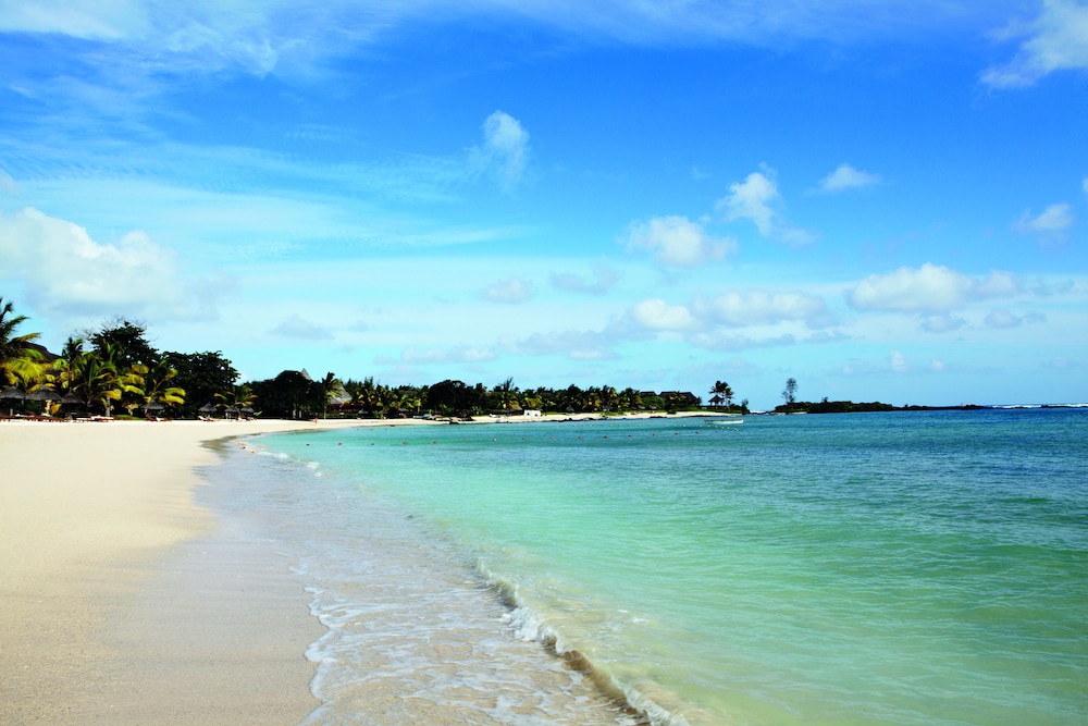 Shanti Maurice Resort and Spa 70/73