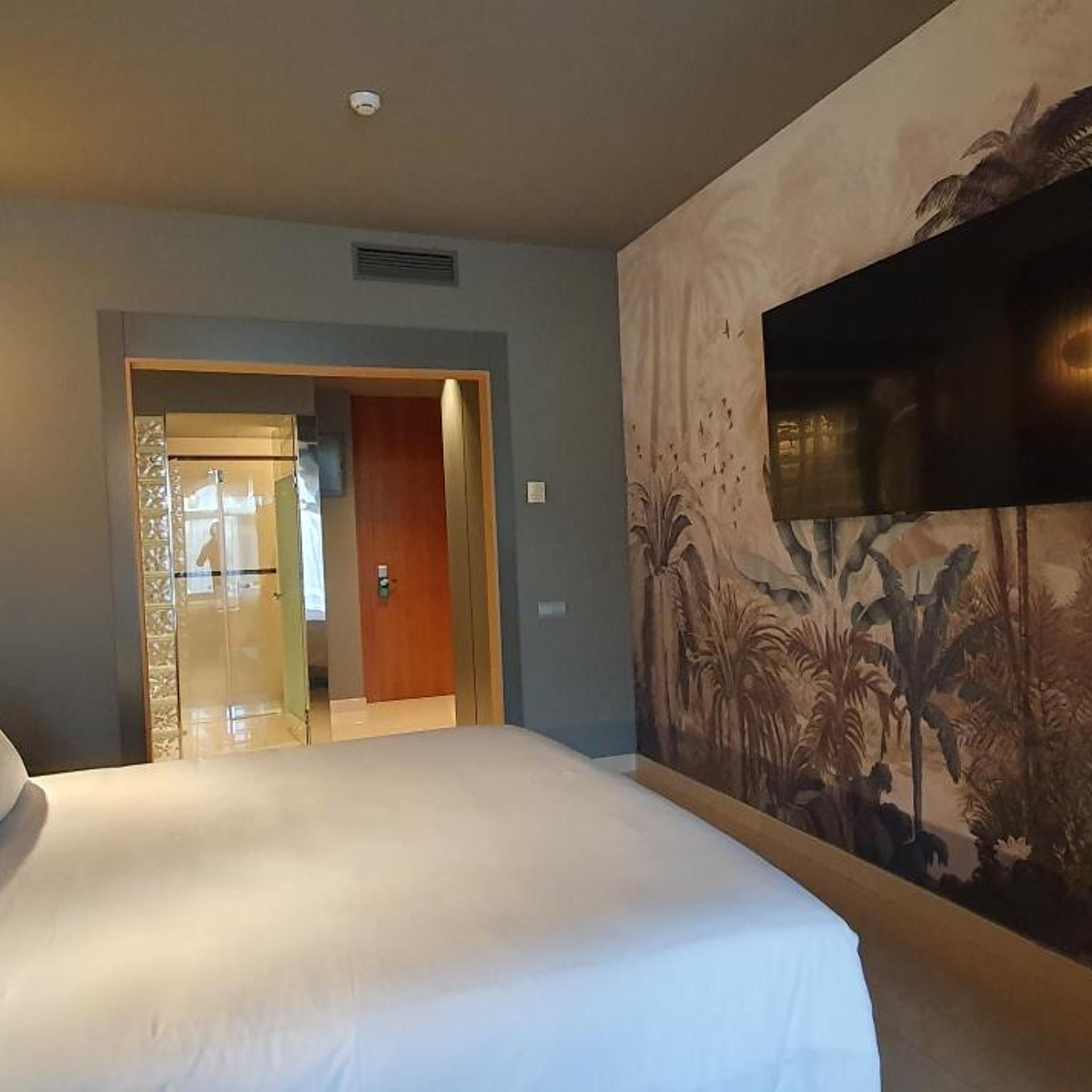 Premium, King Bed, Terrace, Pool Access